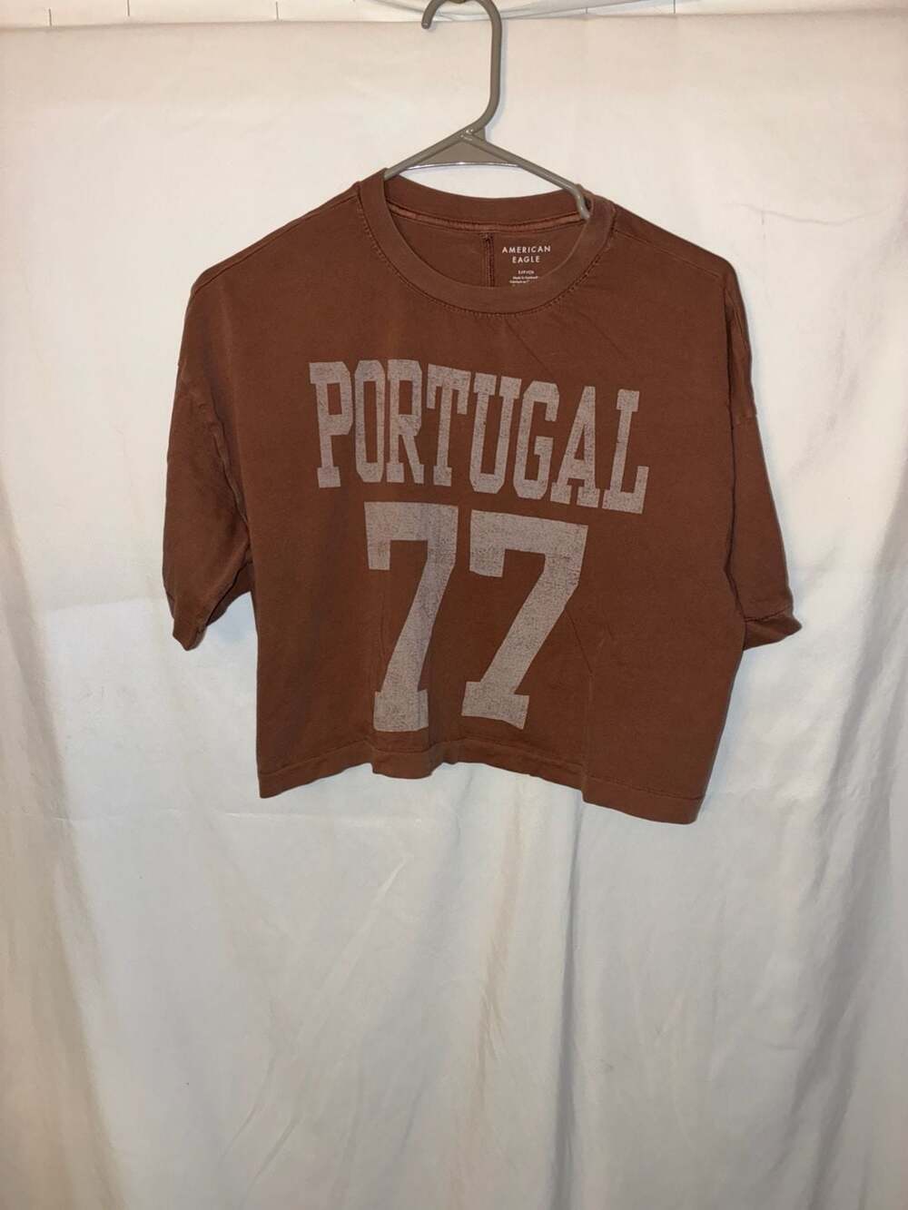 American Eagle Boxy Cropped Portugal 77 Graphic T-Shirt